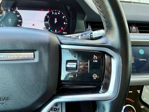Used 2021 Land Rover Range Rover Evoque S AWD/4WD image 20
