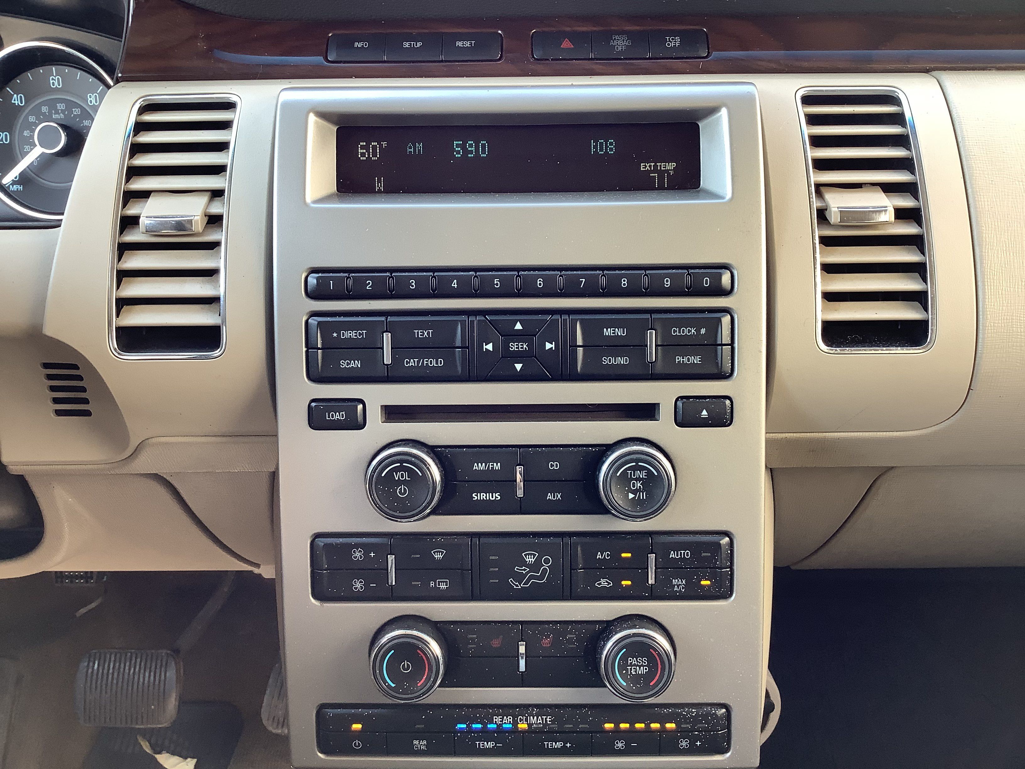 Used 2012 Ford Flex SEL w/ Equipment Group Order Code FWD image 14
