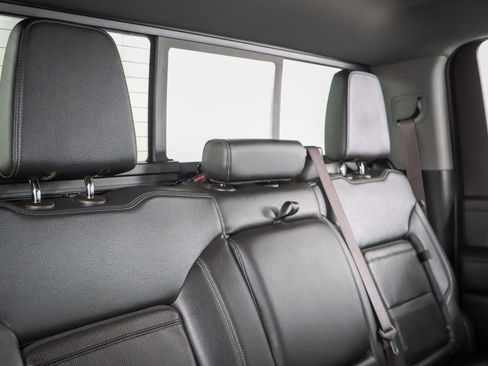 Used 2022 GMC Sierra 3500 Denali image 31