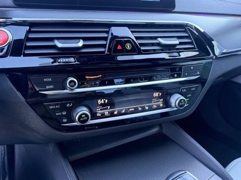 Used 2018 BMW M5 w/ Executive Package image 20