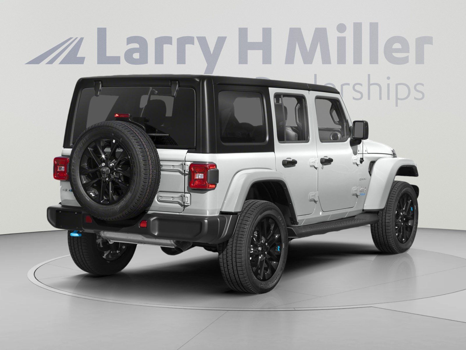 Used 2023 Jeep Wrangler Unlimited Rubicon 4xe AWD/4WD image 2