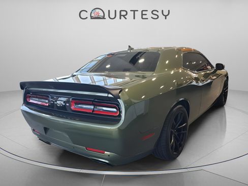 Used 2023 Dodge Challenger SRT Hellcat image 5