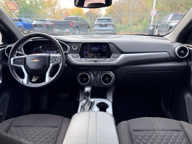 Used 2020 Chevrolet Blazer LT FWD image 21