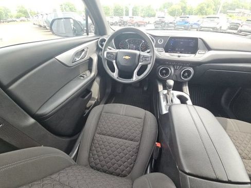 Used 2022 Chevrolet Blazer LT AWD/4WD image 39