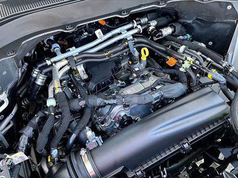 New 2025 Ford Explorer Active w/ Active Comfort Package image 20