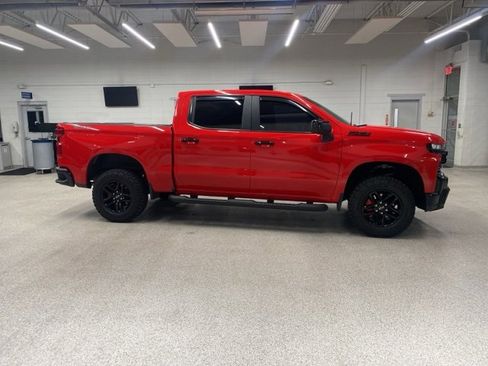 Used 2020 Chevrolet Silverado 1500 LT Trail Boss image 4