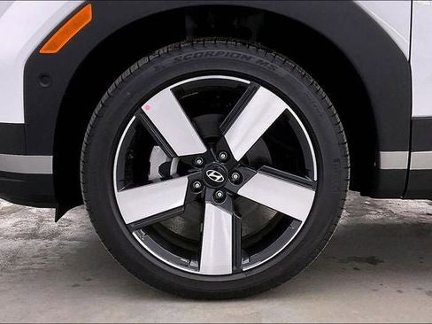 New 2026 Hyundai Santa Fe Limited AWD/4WD image 13