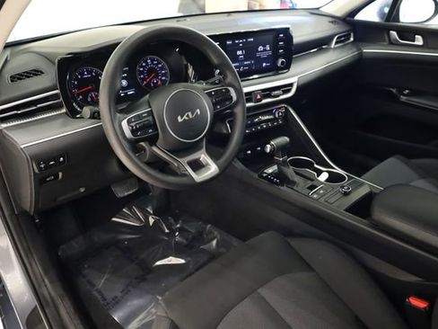 Used 2023 Kia K5 LXS image 12