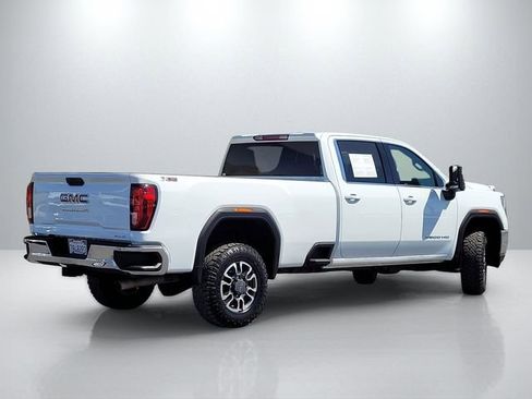 Used 2021 GMC Sierra 3500 SLE w/ SLE Convenience Package image 4