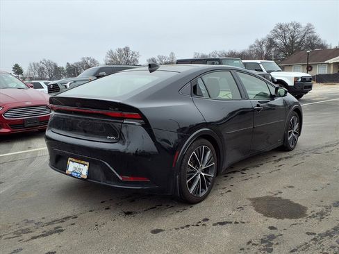 Used 2024 Toyota Prius XLE image 33