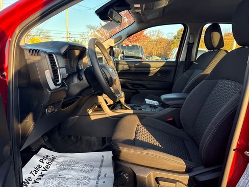 Used 2024 Ford Ranger XL image 21