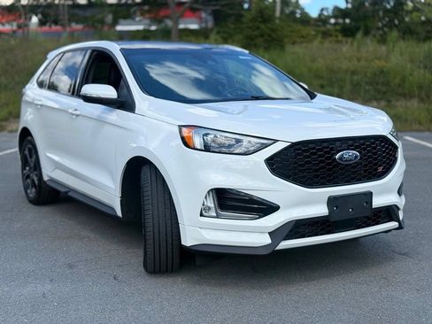 Used 2020 Ford Edge ST w/ Cold Weather Package AWD/4WD image 8