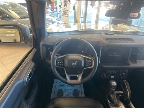 New 2025 Ford Bronco Badlands w/ Sasquatch Package image 22