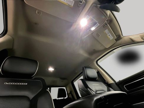 Used 2021 RAM 1500 Laramie image 28