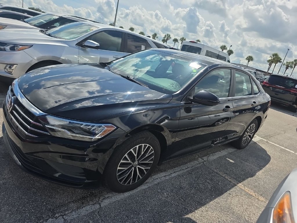 Used 2021 Volkswagen Jetta S FWD image 2
