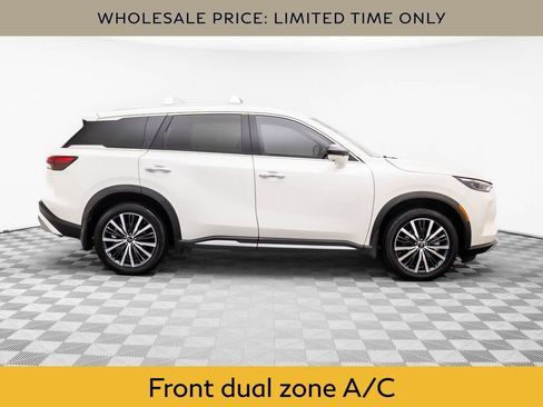 Used 2023 INFINITI QX60 Sensory w/ Cargo Package AWD/4WD image 6
