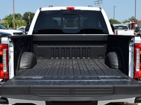 Used 2025 Ford F250 XL w/ STX Appearance Package AWD/4WD image 21