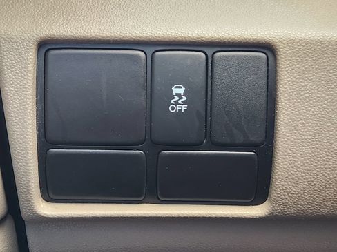 Used 2013 Honda Odyssey LX image 20