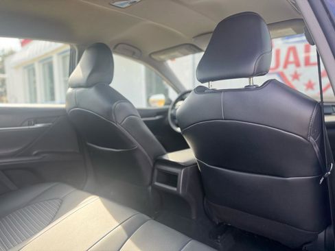 Used 2022 Toyota Camry SE image 51