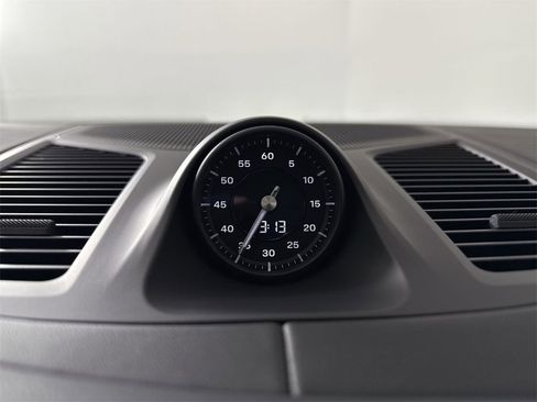 New 2026 Porsche Cayenne S image 29