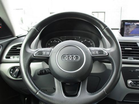 Used 2016 Audi Q3 2.0T Premium Plus w/ Technology Package AWD/4WD image 26