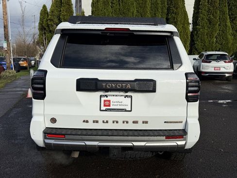 Certified 2025 Toyota 4Runner Trailhunter image 7
