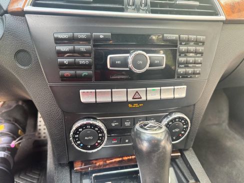 Used 2013 Mercedes-Benz C 300 C 300 Sport 4MATIC AWD 4dr Sed w/ Multimedia Pkg image 33