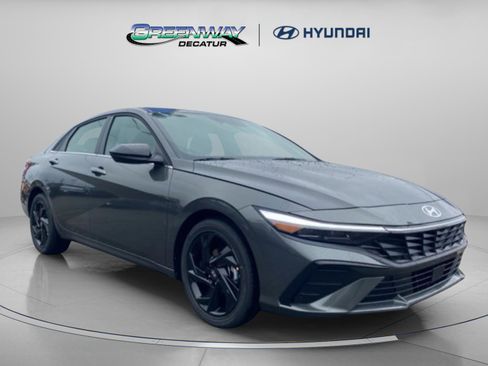 New 2026 Hyundai Elantra SEL Sport FWD image 1