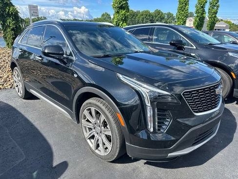 Used 2019 Cadillac XT4 Premium Luxury w/ Driver Assist Package AWD/4WD image 3