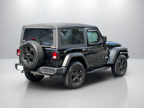 Used 2022 Jeep Wrangler Sport AWD/4WD image 9