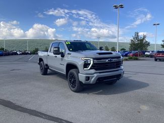 Used 2024 Chevrolet Silverado 3500 LTZ w/ LTZ Plus Package video 1