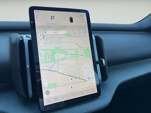 New 2026 Volvo EX30 Cross Country Ultra image 11