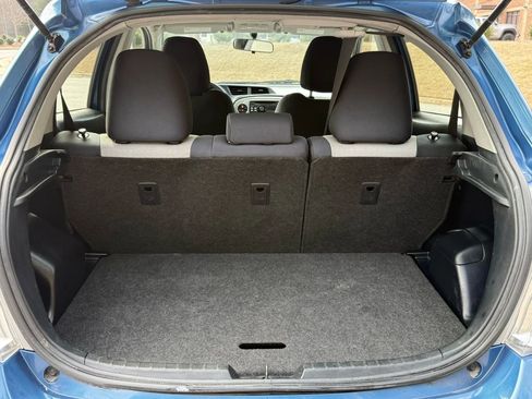 Used 2013 Toyota Yaris LE image 25