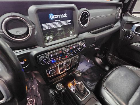 Used 2021 Jeep Wrangler Unlimited Sahara w/ Cold Weather Group image 26