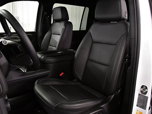 Used 2024 Chevrolet Suburban Z71 w/ Max Trailering Package image 26