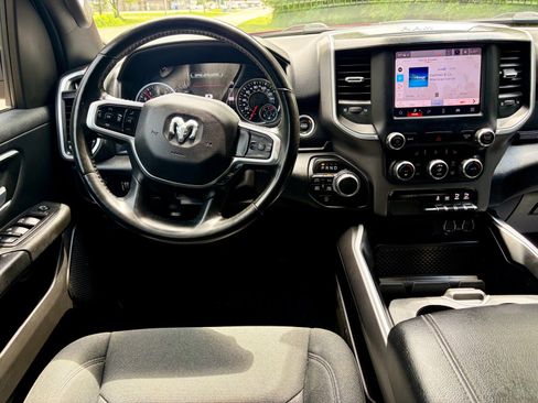 Used 2022 RAM 1500 Big Horn AWD/4WD image 2