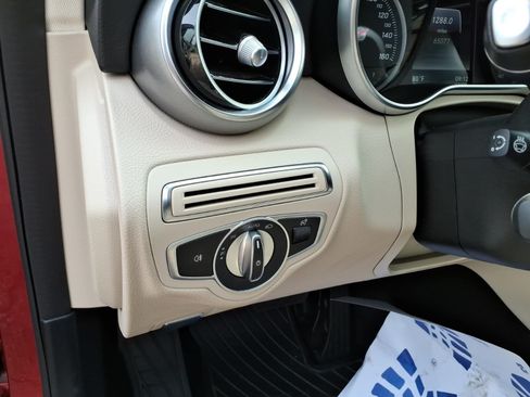 Used 2017 Mercedes-Benz C 300 4MATIC Sedan image 16