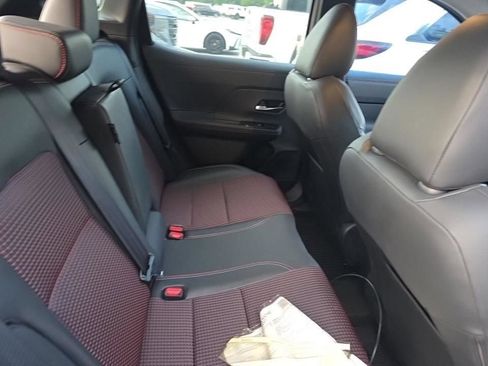 Used 2025 Nissan Kicks SR FWD image 15