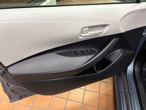 Used 2024 Toyota Corolla LE image 15