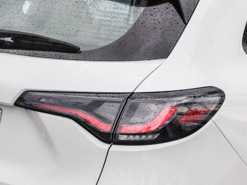 Used 2024 Honda HR-V LX image 9