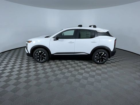 New 2026 Nissan Kicks SV w/ SV Premium Package AWD/4WD image 6