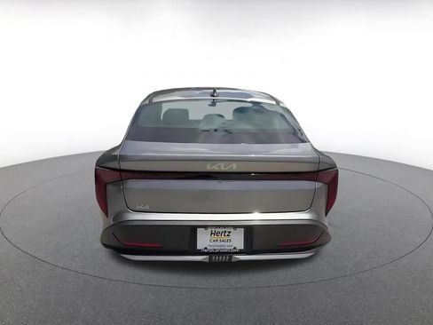 Used 2025 Kia K4 FWD image 12
