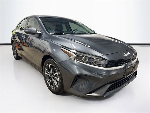 Used 2024 Kia Forte LXS image 1