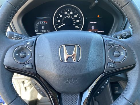 Certified 2022 Honda HR-V EX-L image 38