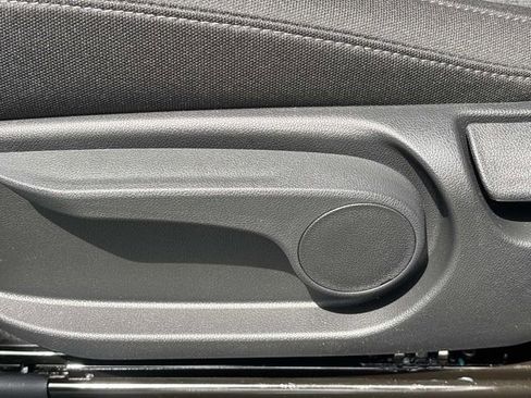 New 2026 Kia Sorento LX FWD image 28