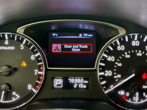 Used 2015 Nissan Altima 2.5 S w/ Power Driver Seat Package FWD image 16
