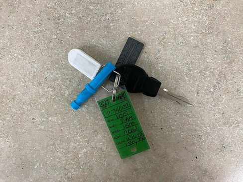 Used 2015 RAM 1500 Express image 29