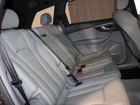 Used 2021 Audi Q7 3.0T Prestige w/ Prestige Package image 70