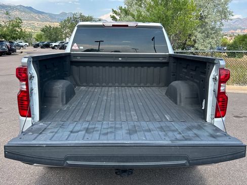 Used 2022 Chevrolet Silverado 1500 Custom w/ LPO, Dark Essentials Package AWD/4WD image 5