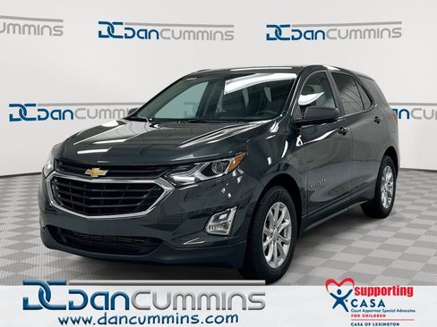 Used 2020 Chevrolet Equinox LS w/ LS Convenience Package FWD image 1